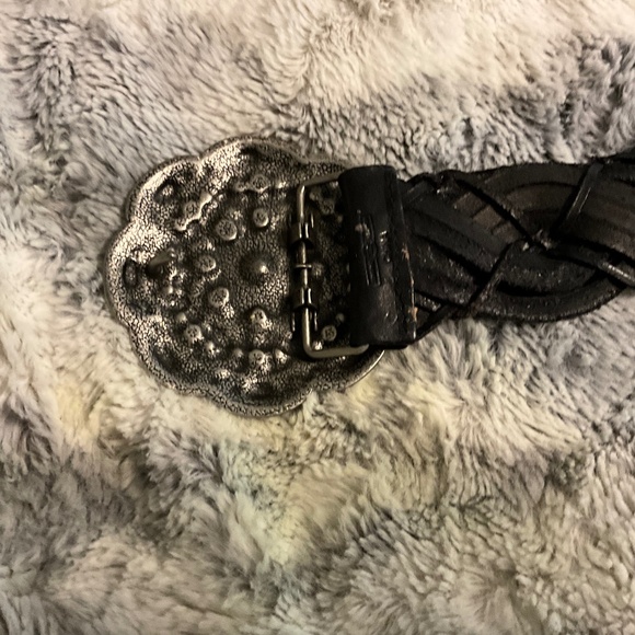 VINTAGE LEATHER WOMENS BELT, ,With STERLING  SILVER ORNATE BUCKLE - Picture 4 of 9